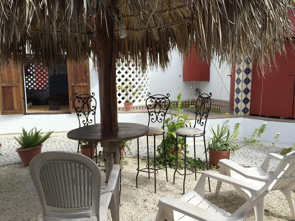 Amaranto Bed And Breakfast Cozumel 3*,